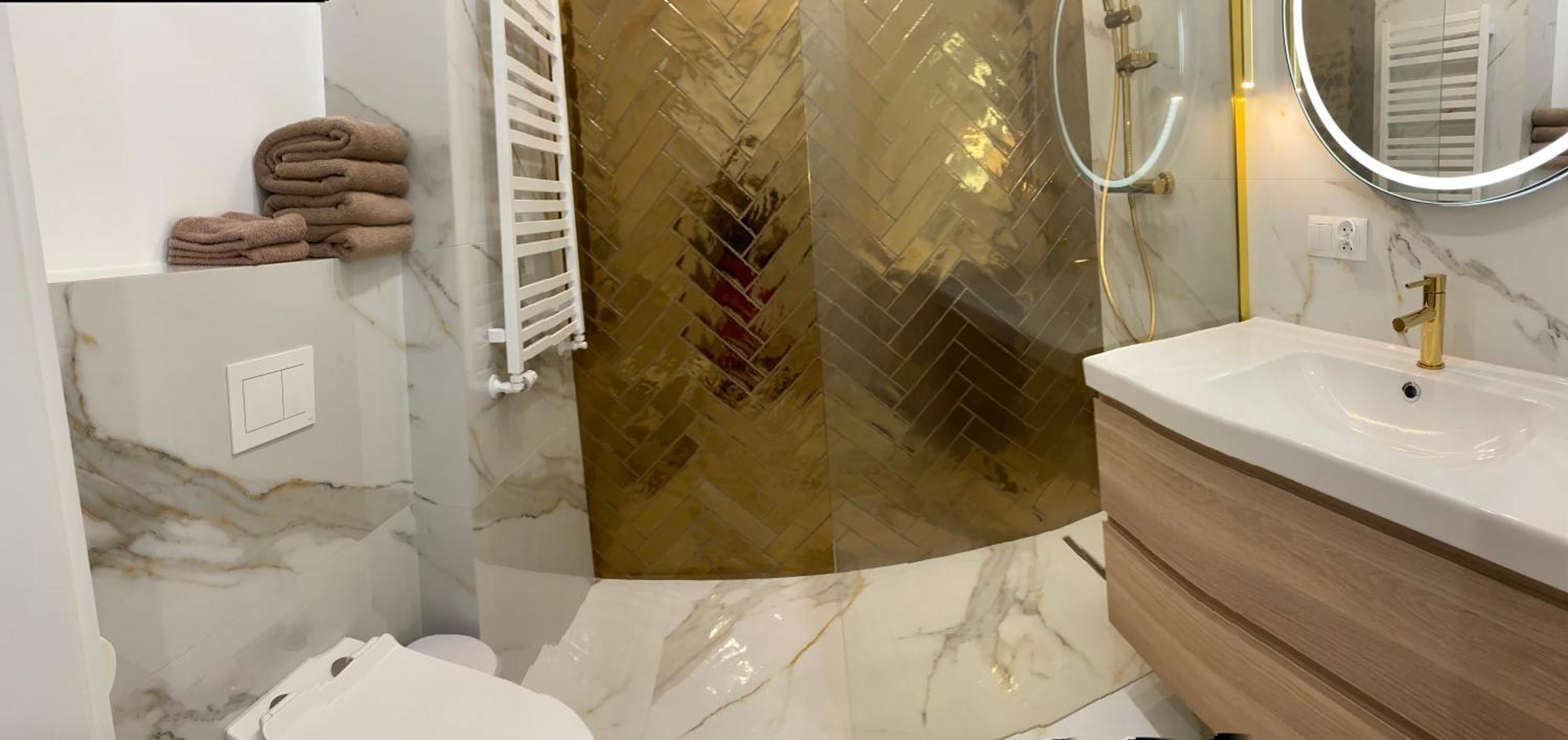 Apartamenty Hanza Tower Gold ชเตชชิน ภายนอก รูปภาพ